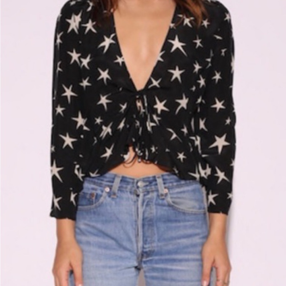 Realisation Par Black and White Tie Front Blouse